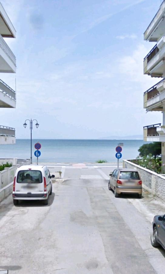 Mediterranean Stars 2 Apartment Peraía Kültér fotó
